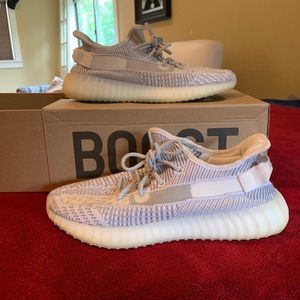 Static Yeezy Boost 350v2